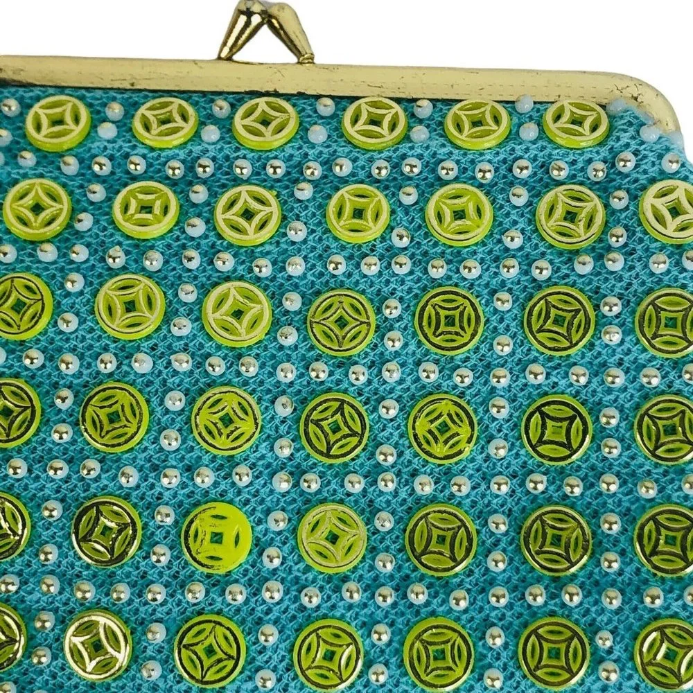 VTG Womens Clutch Purse Beaded Made Hong Kong Kiss Lock Closure Blue Green Small